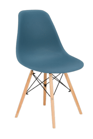 Silla tipo EAMES color azul, de plástico y patas de madera con estructura reforzada